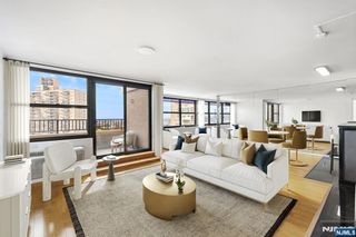 7002 Boulevard East 32F, Guttenberg, NJ 07093