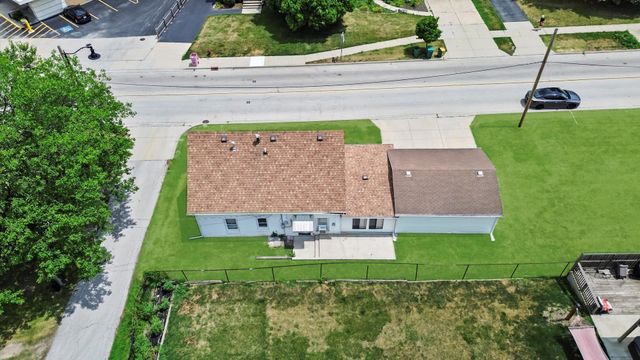 921 Garfield Street, Lockport, IL 60441