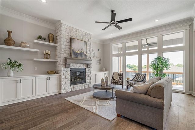 2372 W Wabash Street, Olathe, KS 66061