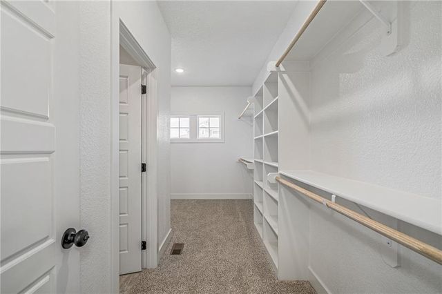 2372 W Wabash Street, Olathe, KS 66061