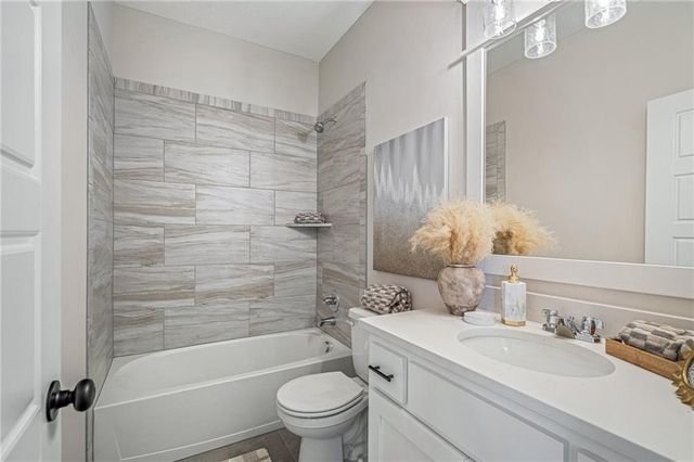 2372 W Wabash Street, Olathe, KS 66061