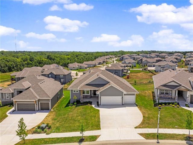 2372 W Wabash Street, Olathe, KS 66061