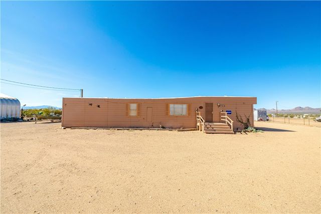 6916 W Agua Fria Drive, Golden Valley, AZ 86413