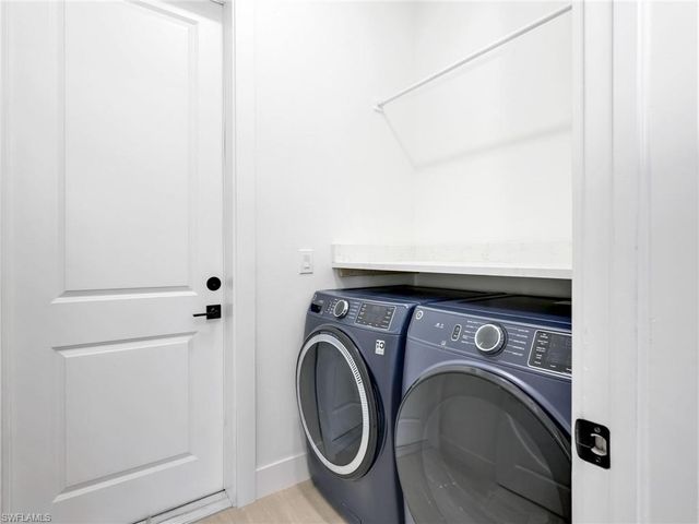 1310 11th TER, Cape Coral, FL 33993