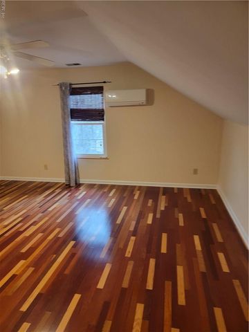 2316 Andre CT, Virginia Beach, VA 23456