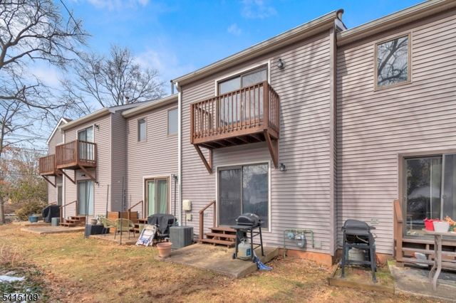 17 Loeser Ave D, Somerville Boro, NJ 08876