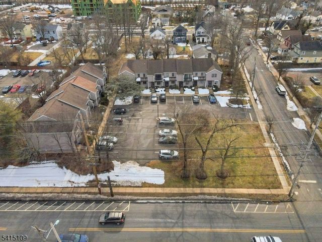 17 Loeser Ave D, Somerville Boro, NJ 08876