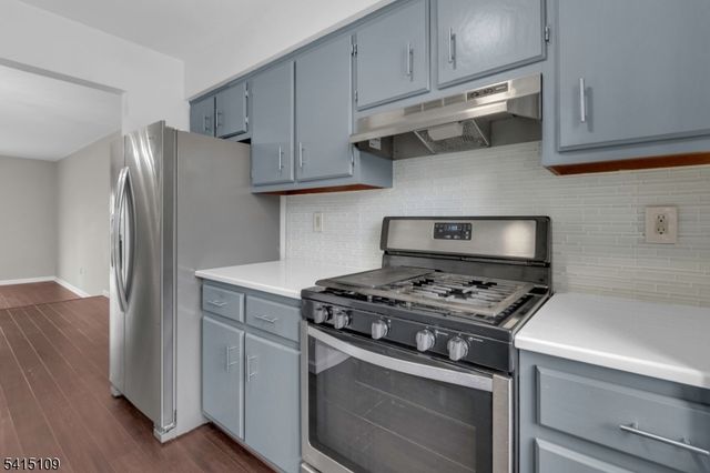 17 Loeser Ave D, Somerville Boro, NJ 08876