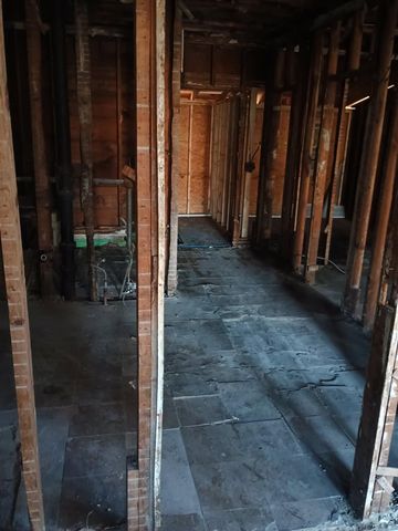 1105 W 15th Avenue, Gary, IN 46407