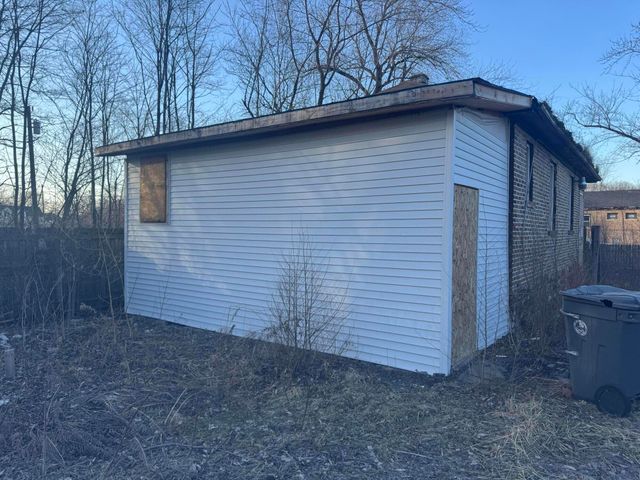 1105 W 15th Avenue, Gary, IN 46407