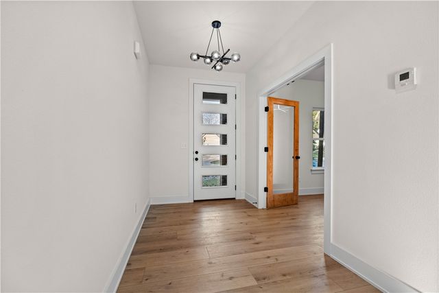 634 S Happy Hollow Road, Fayetteville, AR 72701