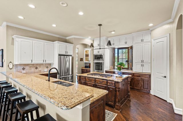 406 Wyndemere Boulevard, Heath, TX 75032