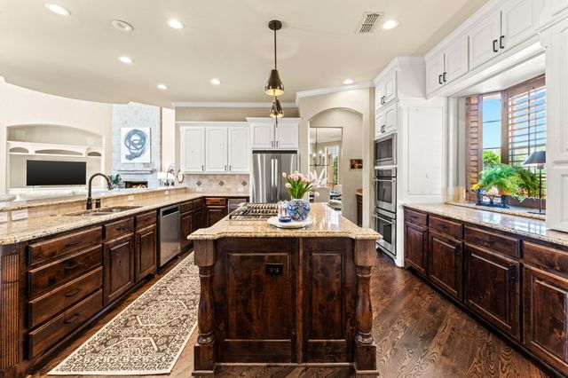 406 Wyndemere Boulevard, Heath, TX 75032