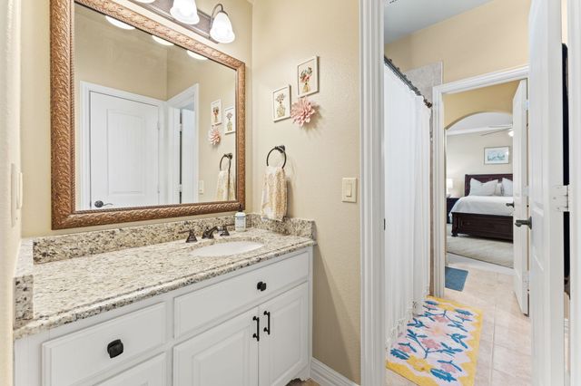 406 Wyndemere Boulevard, Heath, TX 75032