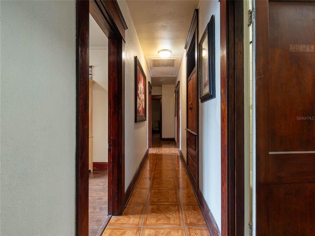 5409 N FLORIDA AVENUE, Tampa, FL 33604