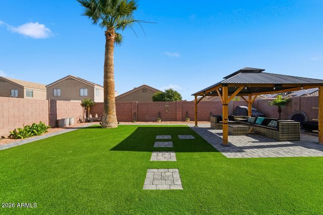 12469 W REDFIELD Road, El Mirage, AZ 85335