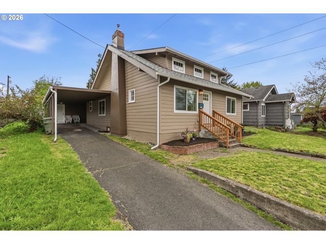 1002 N 6TH Ave, Kelso, WA 98626