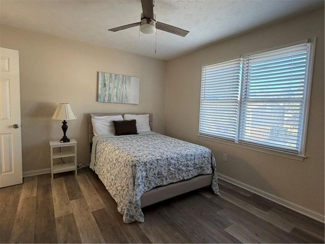 956 Six Oaks Circle B, Norcross, GA 30093