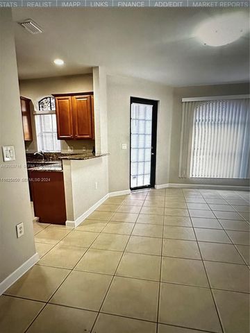 10328 NW 31st Terrace, Doral, FL 33172