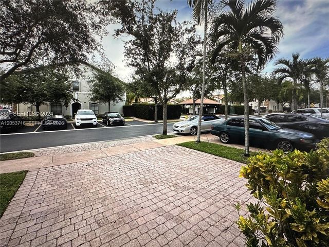 10328 NW 31st Terrace, Doral, FL 33172