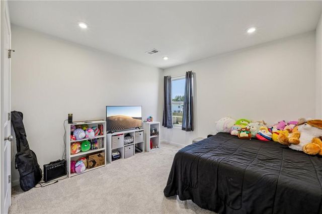 1010 Blossom Lane, Euharlee, GA 30145