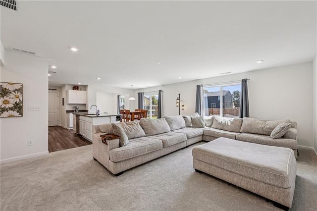 1010 Blossom Lane, Euharlee, GA 30145