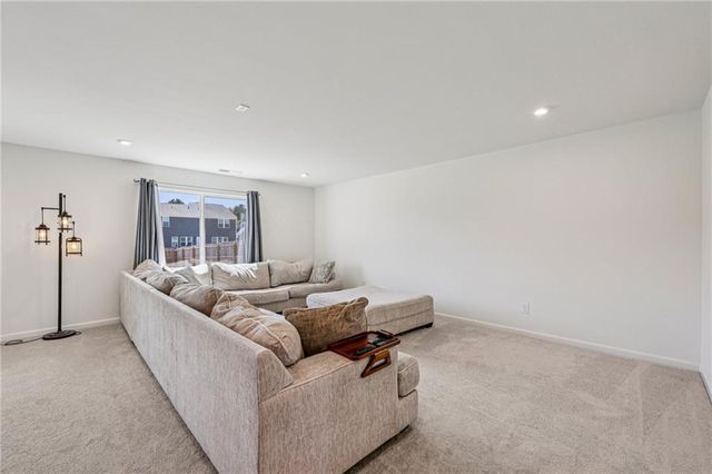 1010 Blossom Lane, Euharlee, GA 30145