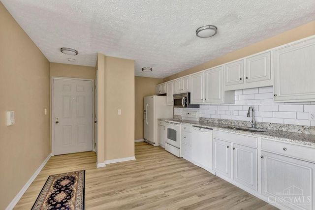 830 Carrington Place, Loveland, OH 45140