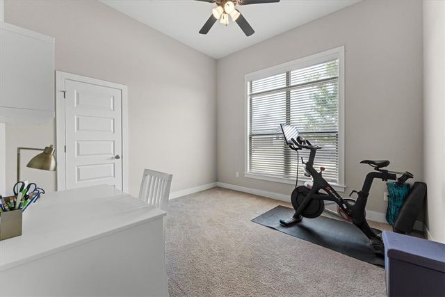 2647 S Cobalt Avenue, Fayetteville, AR 72701