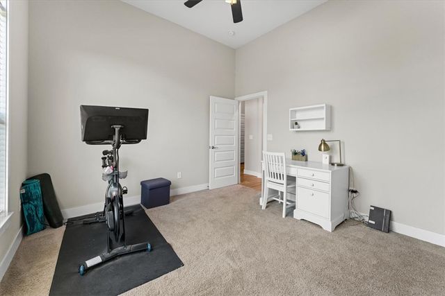 2647 S Cobalt Avenue, Fayetteville, AR 72701