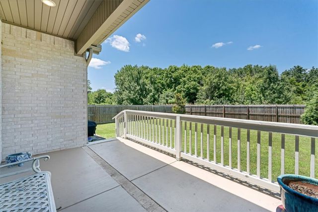 2647 S Cobalt Avenue, Fayetteville, AR 72701