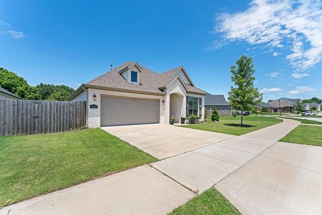 2647 S Cobalt Avenue, Fayetteville, AR 72701