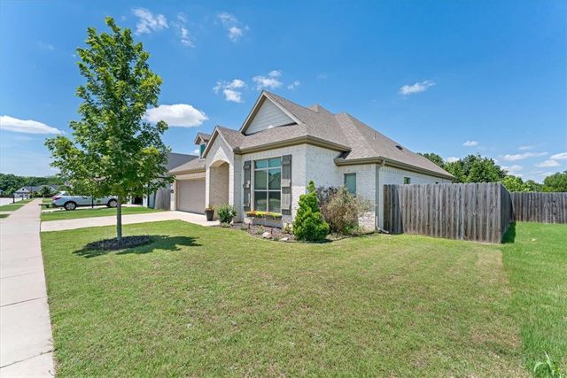 2647 S Cobalt Avenue, Fayetteville, AR 72701