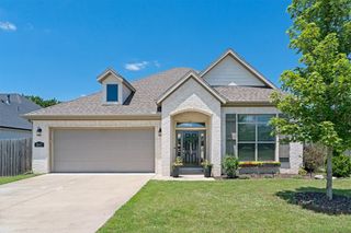 2647 S Cobalt Avenue, Fayetteville, AR 72701
