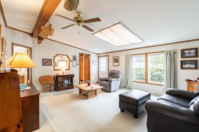 17 Constitution Way, Dover, NH 03820