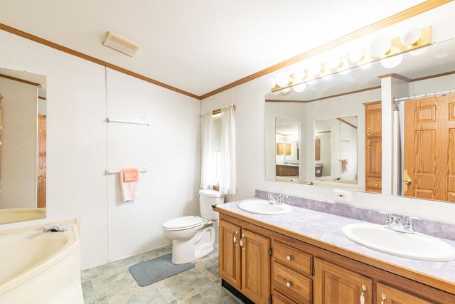 17 Constitution Way, Dover, NH 03820