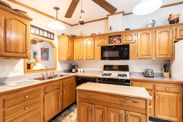 17 Constitution Way, Dover, NH 03820