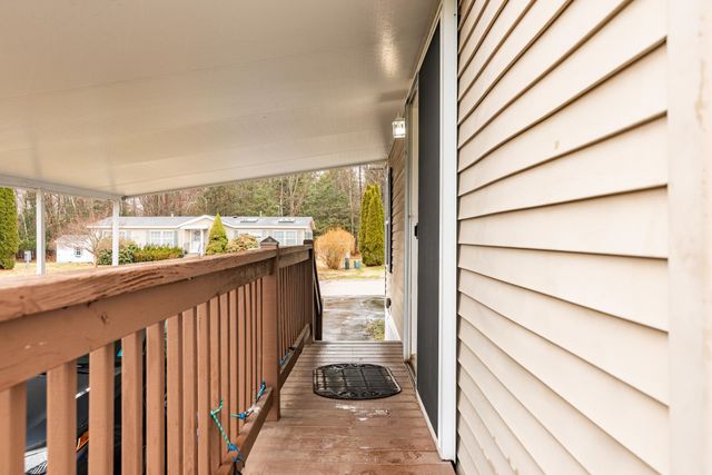 17 Constitution Way, Dover, NH 03820