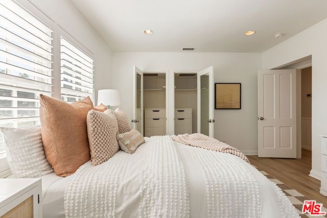 3544 Gardenia Avenue, Long Beach, CA 90807