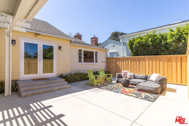 3544 Gardenia Avenue, Long Beach, CA 90807