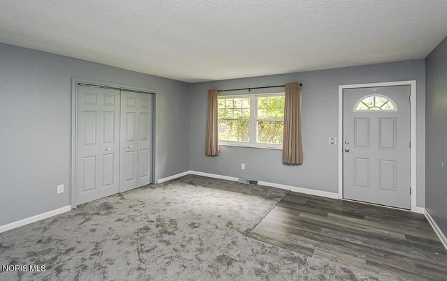 5715 Sloan Road, Toledo, OH 43615