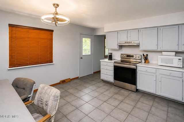 5715 Sloan Road, Toledo, OH 43615