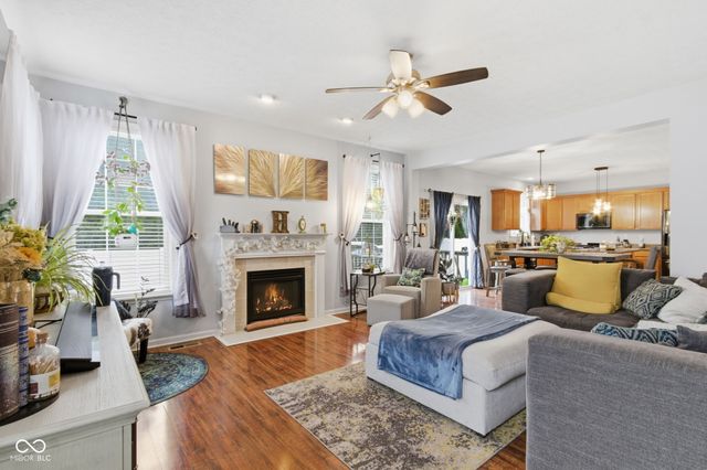 1523 Tuscany Drive, Greenwood, IN 46143