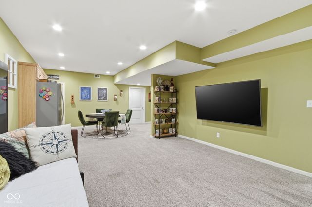 1523 Tuscany Drive, Greenwood, IN 46143