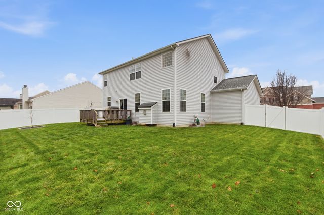 1523 Tuscany Drive, Greenwood, IN 46143