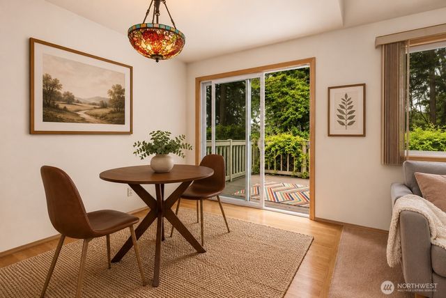 34504 8th Avenue SW, Federal Way, WA 98023