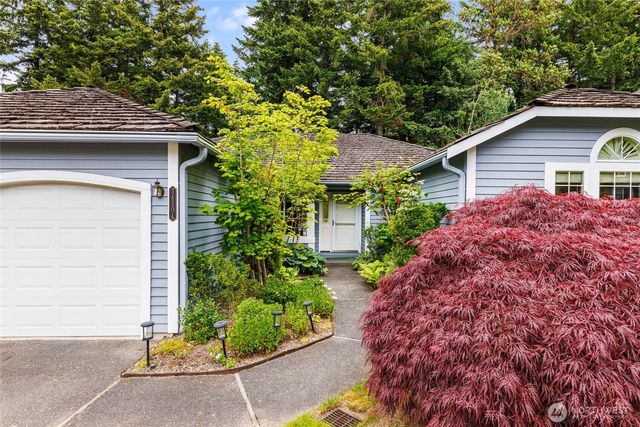 34504 8th Avenue SW, Federal Way, WA 98023