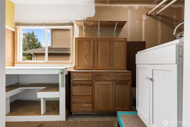 34504 8th Avenue SW, Federal Way, WA 98023