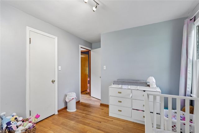 469 Richmond Road, Richmond Heights, OH 44143