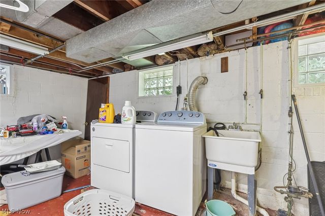 469 Richmond Road, Richmond Heights, OH 44143